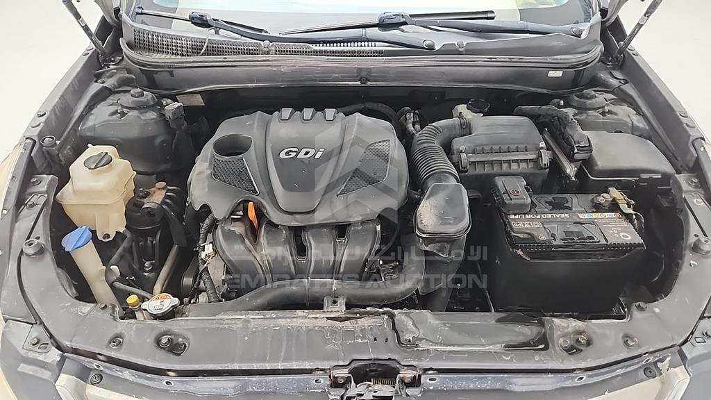 5NPEB4AC4BH172148 - 2011 HYUNDAI SONATA - #517690