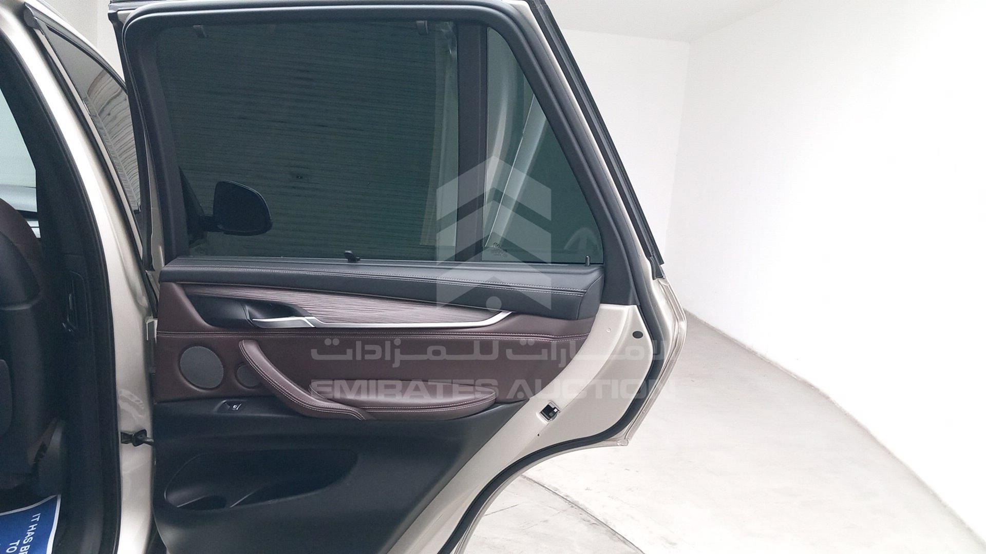 2016 BMW X5 VIN: WBAKR6102G0G98945