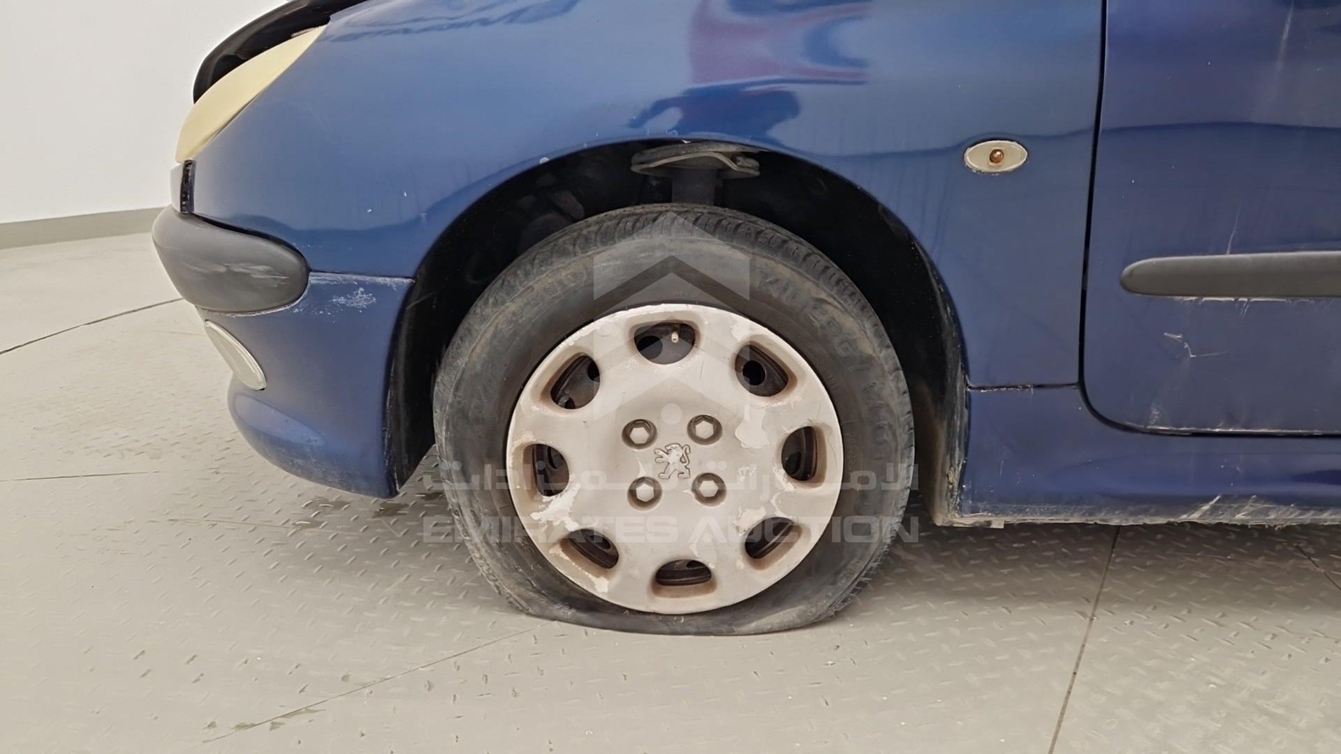 2007 PEUGEOT 206 VIN: VF32AKFWR7H000073