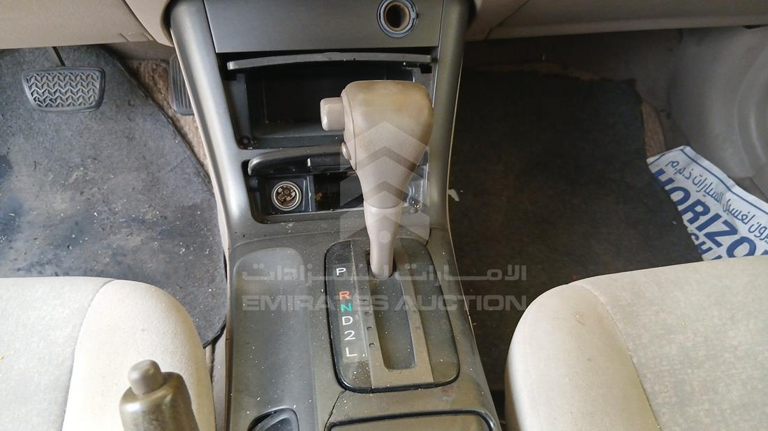 2014 Toyota Camry — Gear View — Photo 18