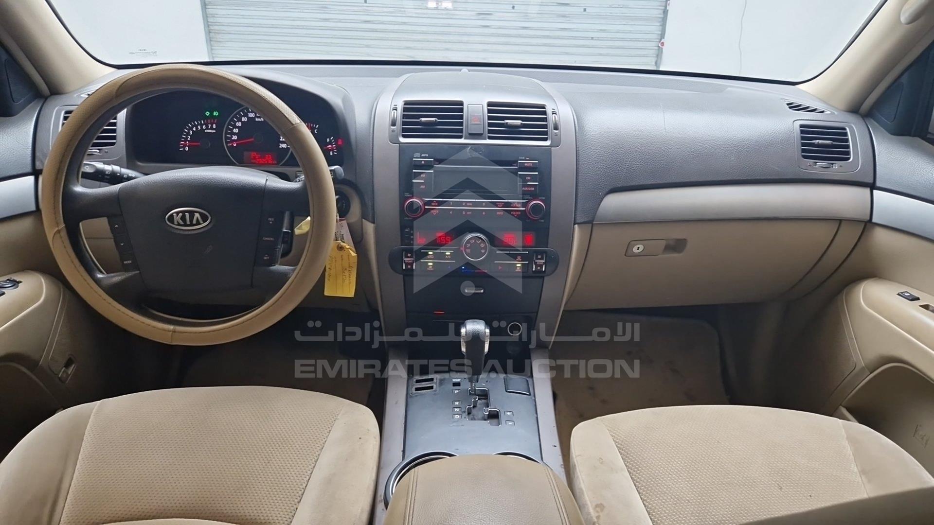 2012 KIA MOHAVE VIN: KNAKN8118C5075467