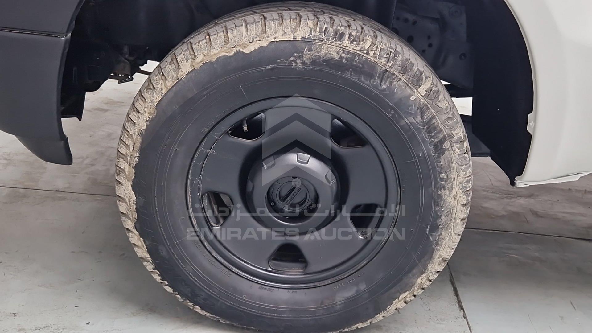 2005 FORD F 350 VIN: 1FTWW31P05EC03356
