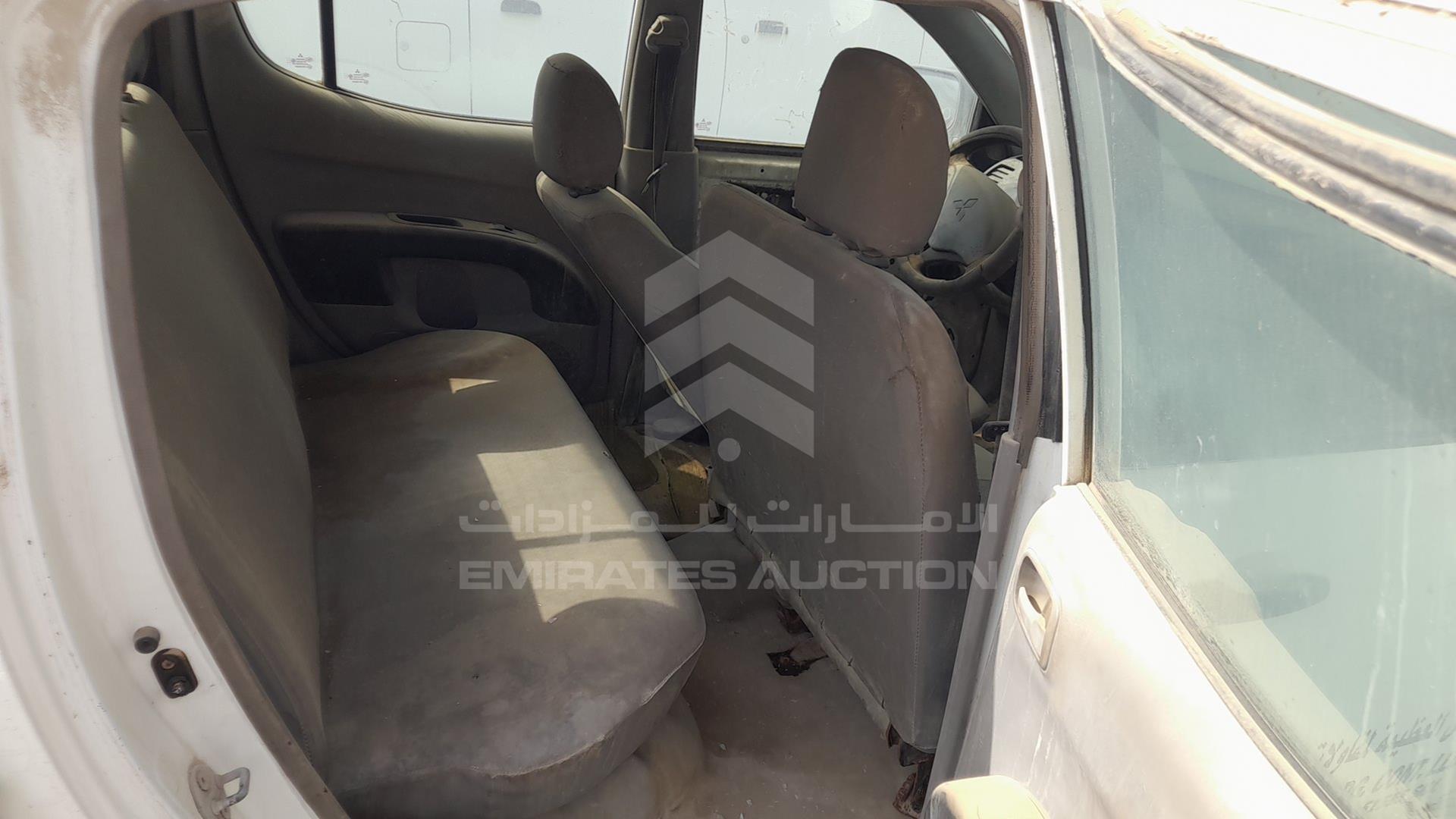 2008 MITSUBISHI L 200 VIN: MMBJNKA508D018854