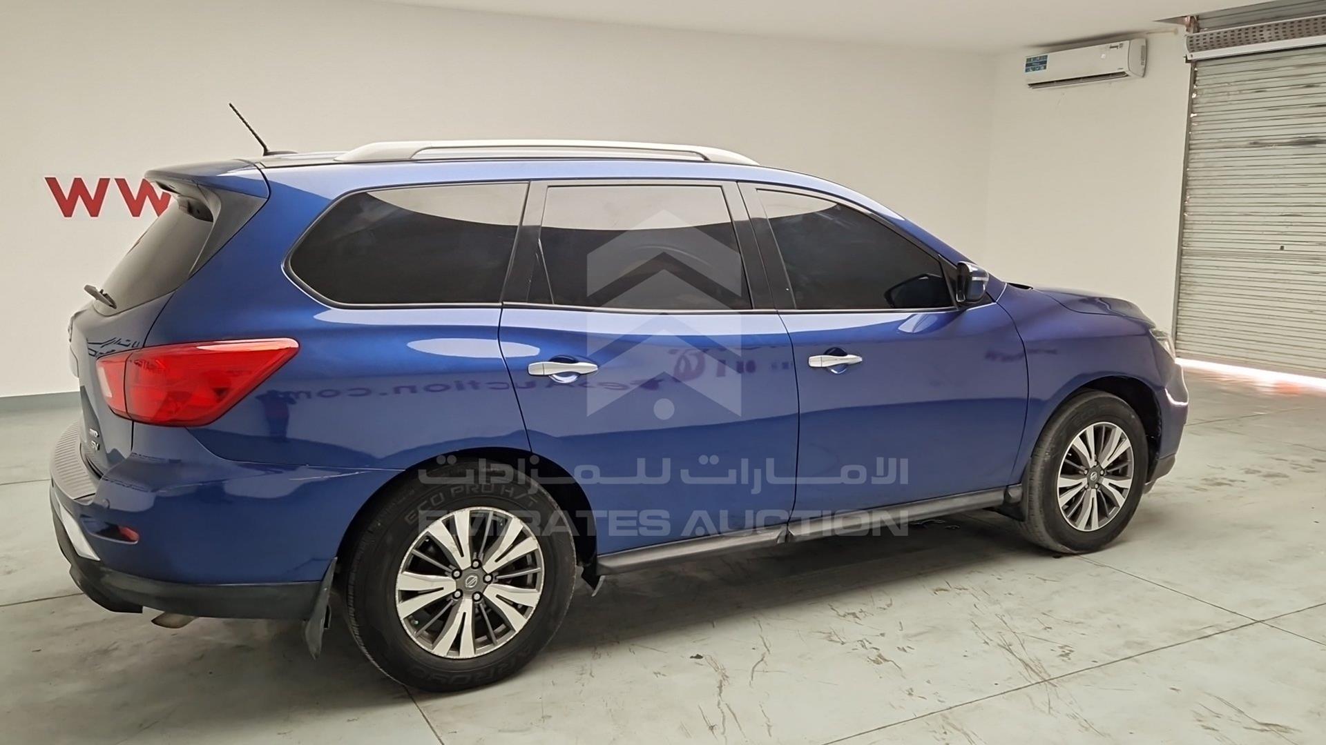 2017 NISSAN PATHFINDER VIN: 5N1DR2MM4HC668339
