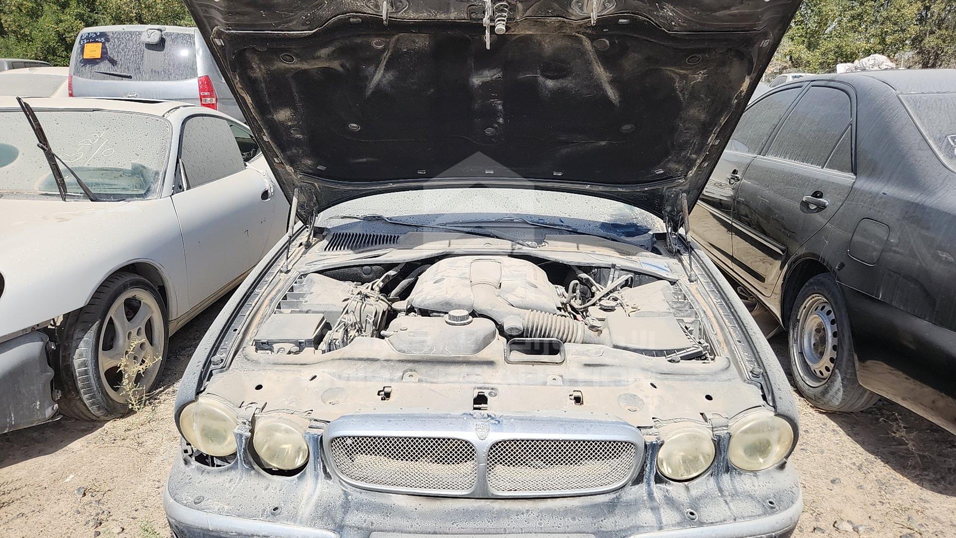 2006 JAGUAR X J 8 VIN: SAJAA86G66TG50578