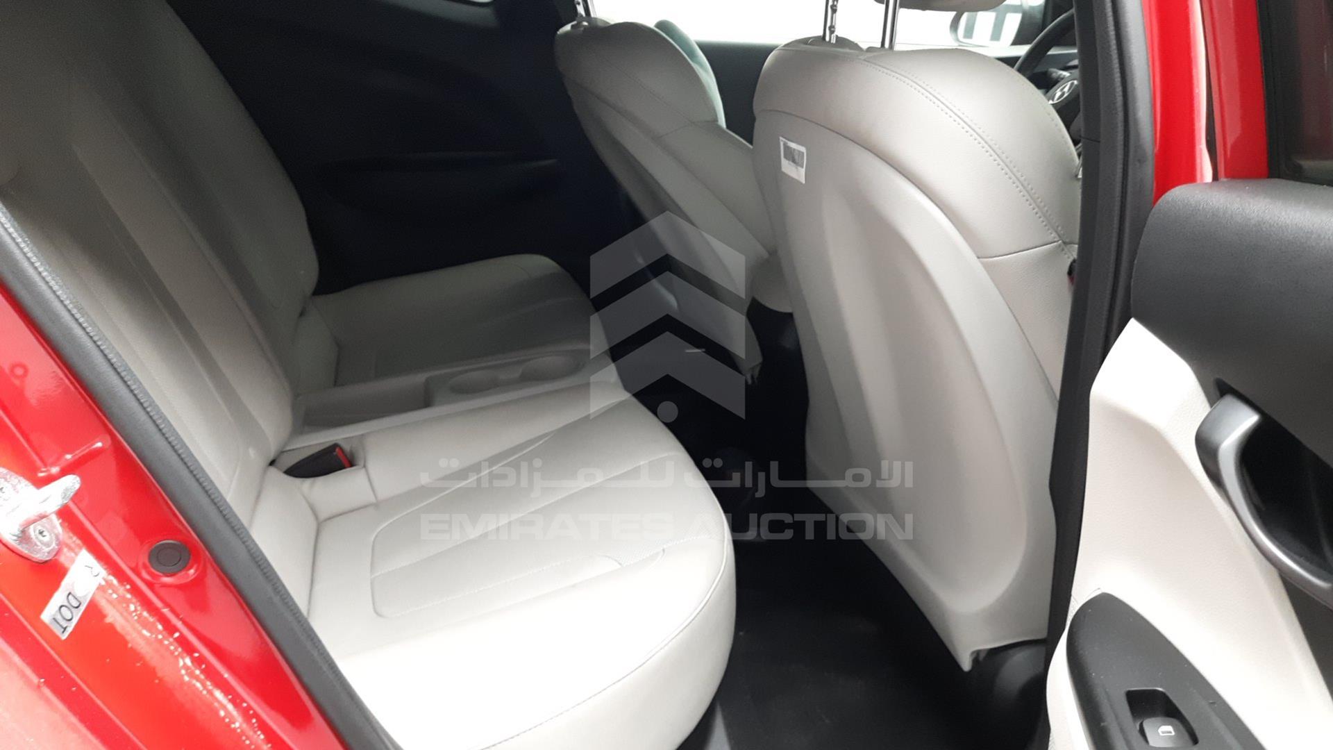 2019 HYUNDAI VELOSTER VIN: KMHTH6AB5KU005999
