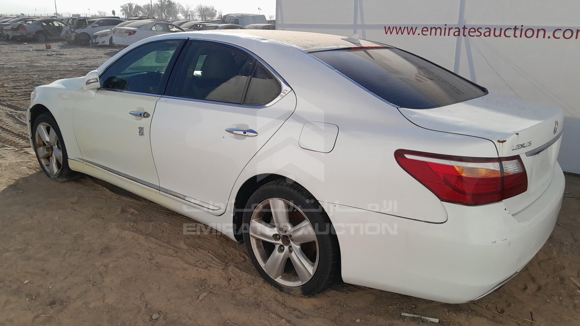 2010 LEXUS LS 460 VIN: JTHBL5EF8A5092472