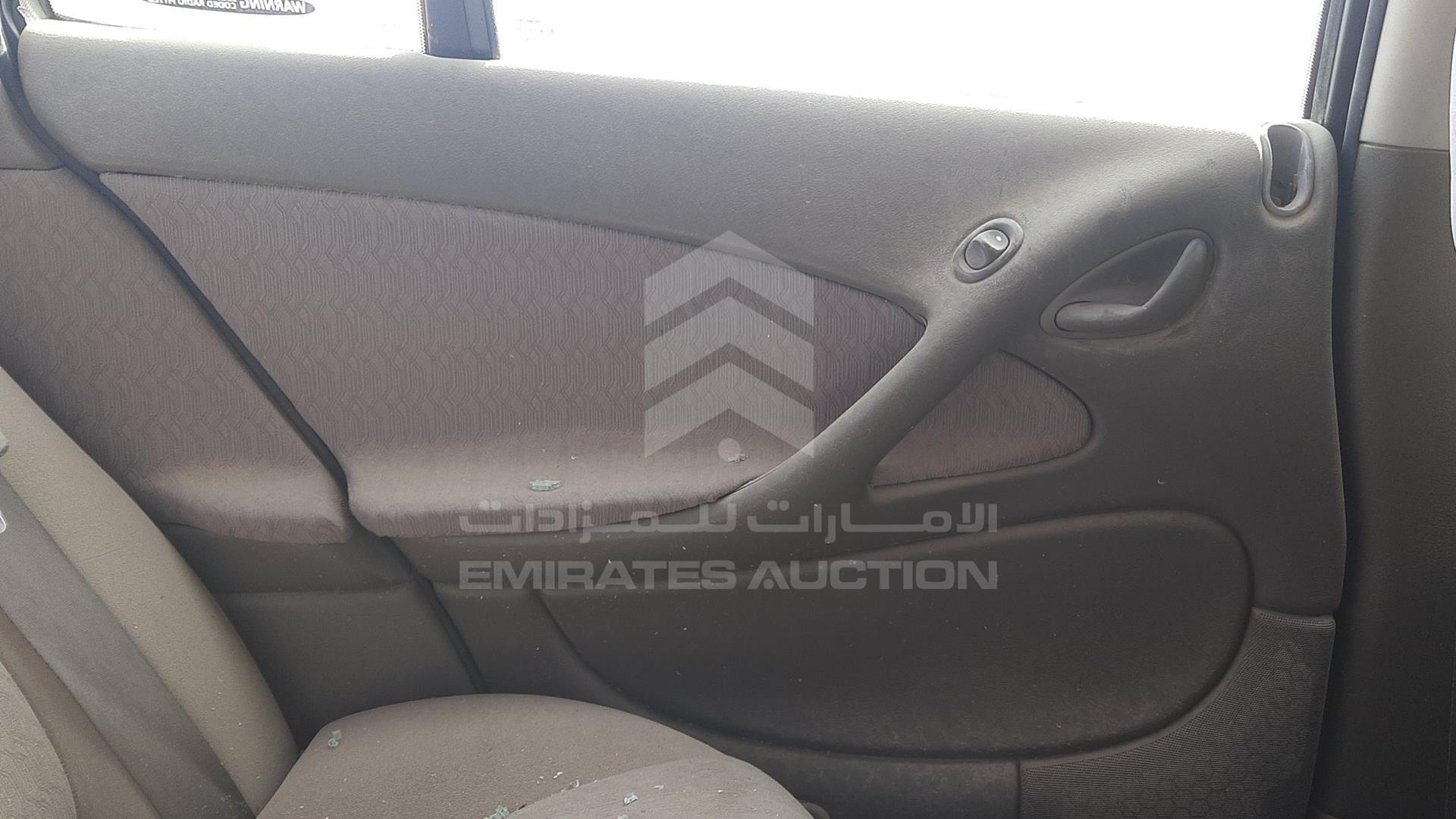 2004 CHEVROLET CAPRICE VIN: 6G1KK52F14L163242