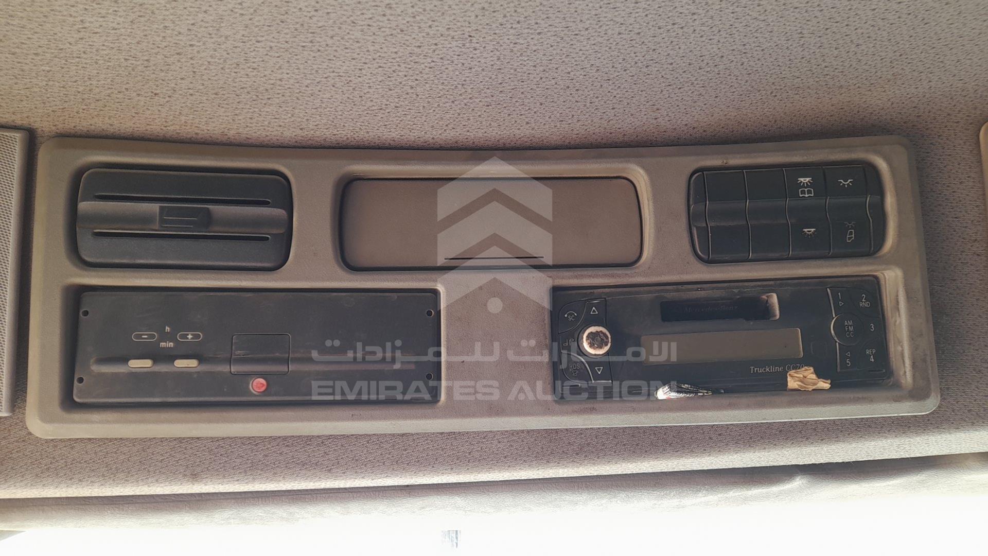 2007 MERCEDES ACTROS VIN: WDAKHCAA47L201969