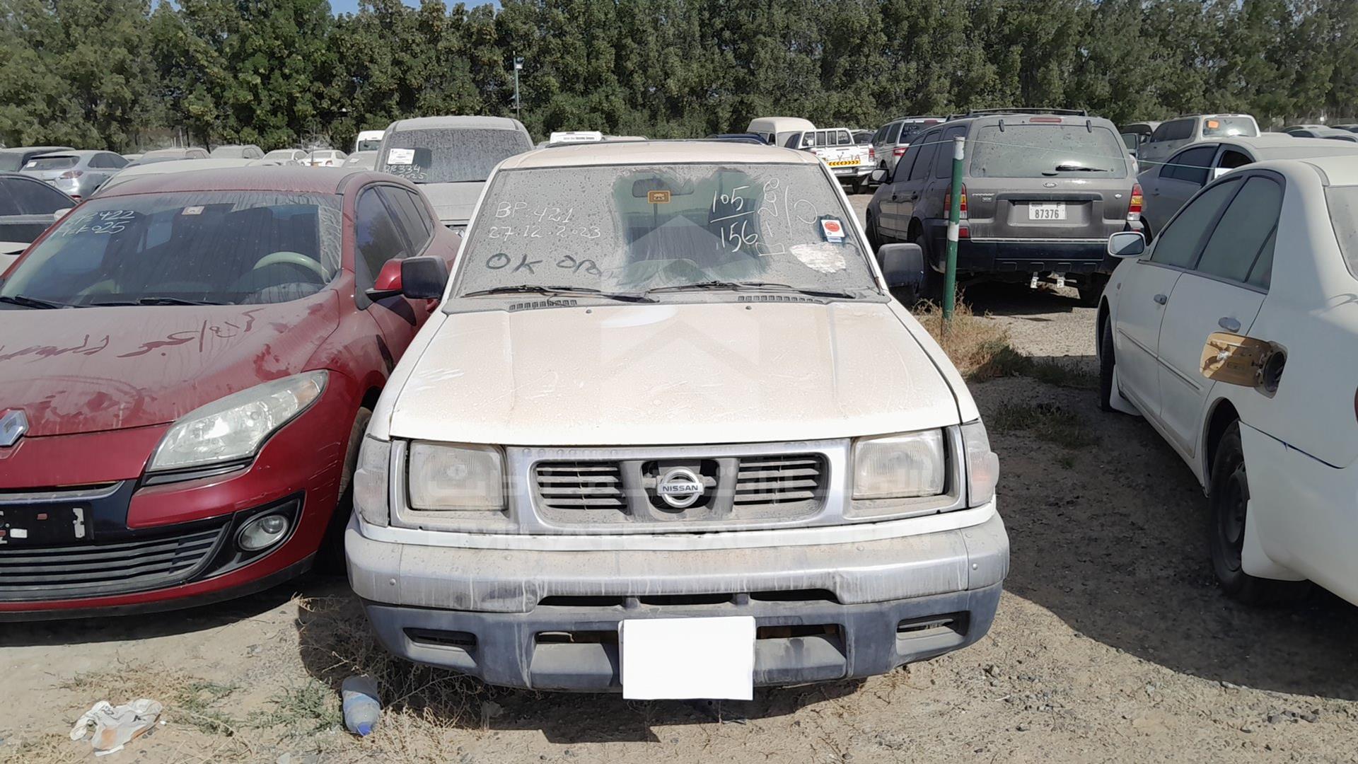 2000 NISSAN 2400 VIN: JN6BD23S6YA711209