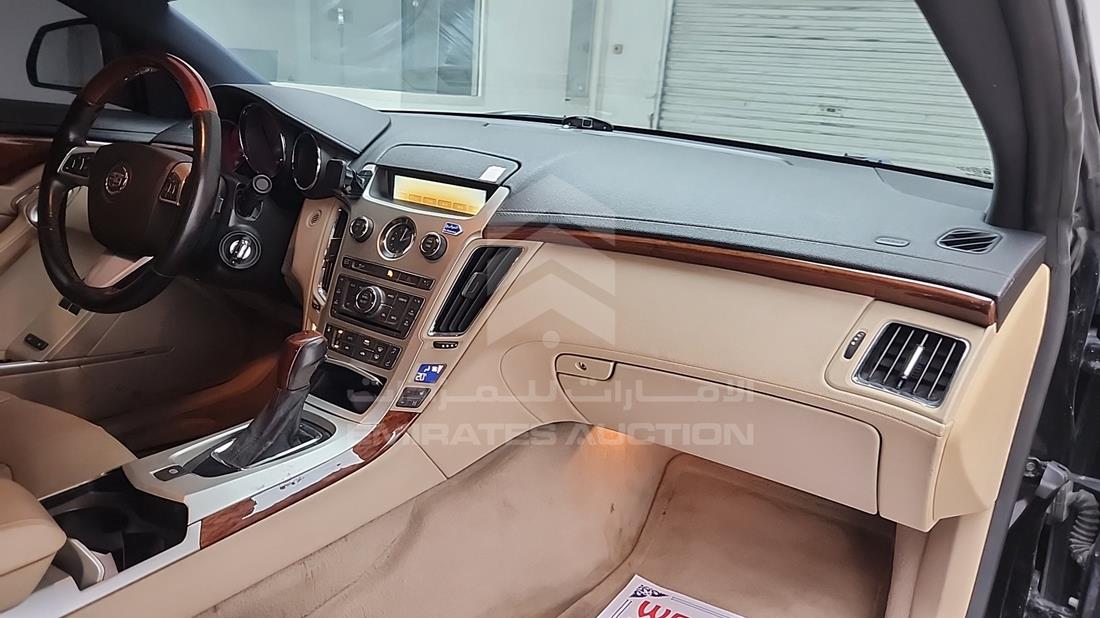 2013 Cadillac CTS — Front Right Passenger Dashboard View — Photo 25
