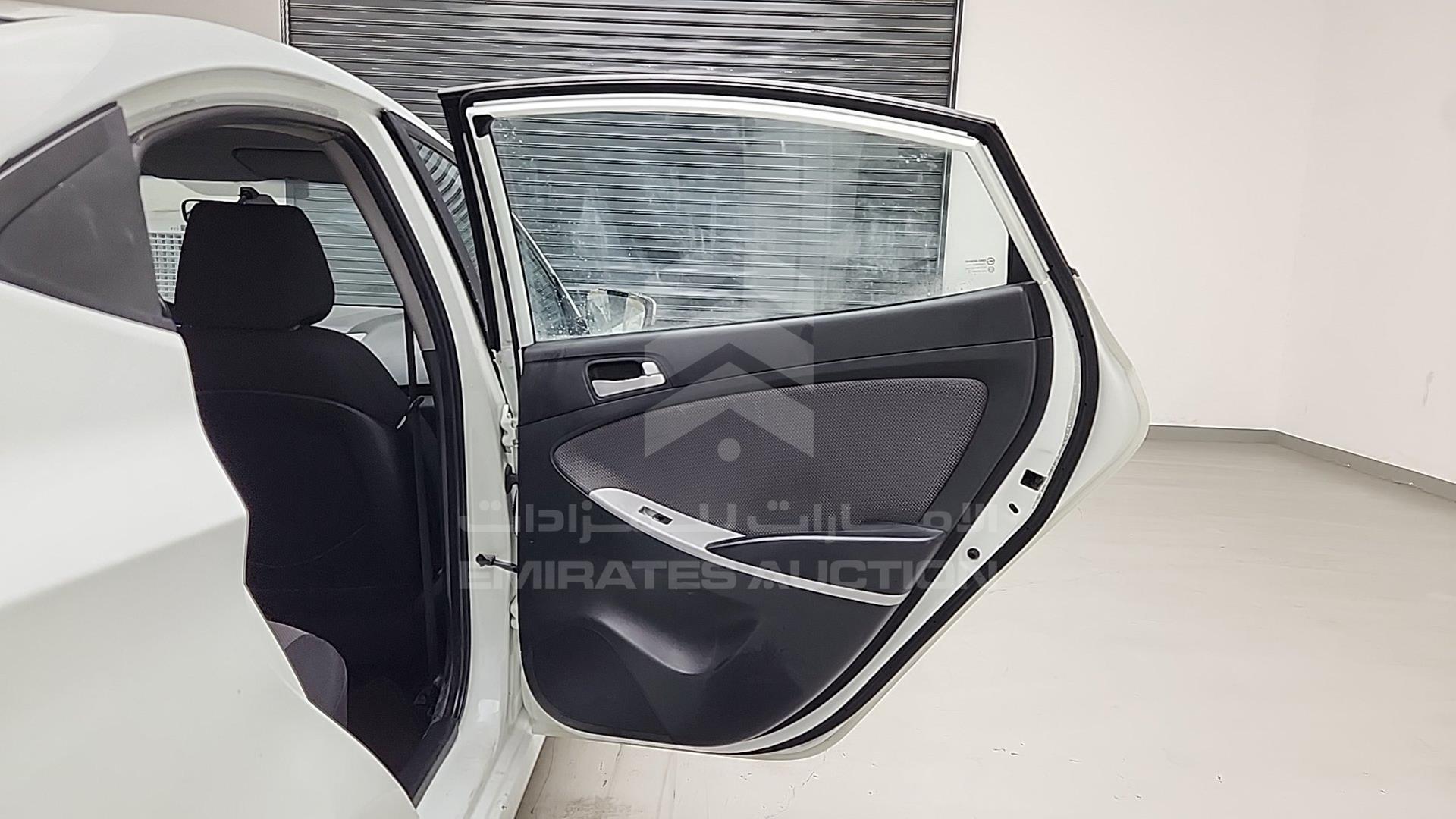 2013 HYUNDAI ACCENT VIN: KMHCT41D7DU336204