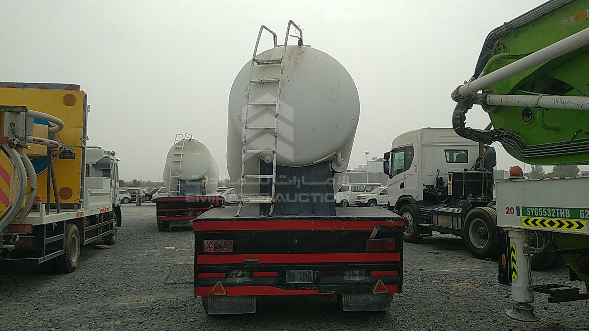 2007 TRAILER --- VIN: QATARTD011631