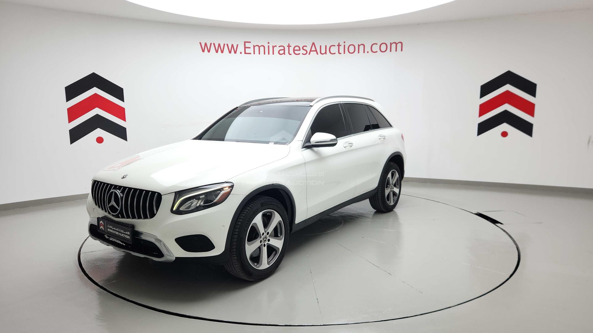 2019 MERCEDES GLC 300 VIN: WDC0G4JB9KV182140