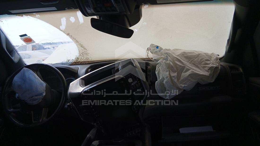 دودج رام 2021 — زاوية الواجهة الكاملة — صورة 14