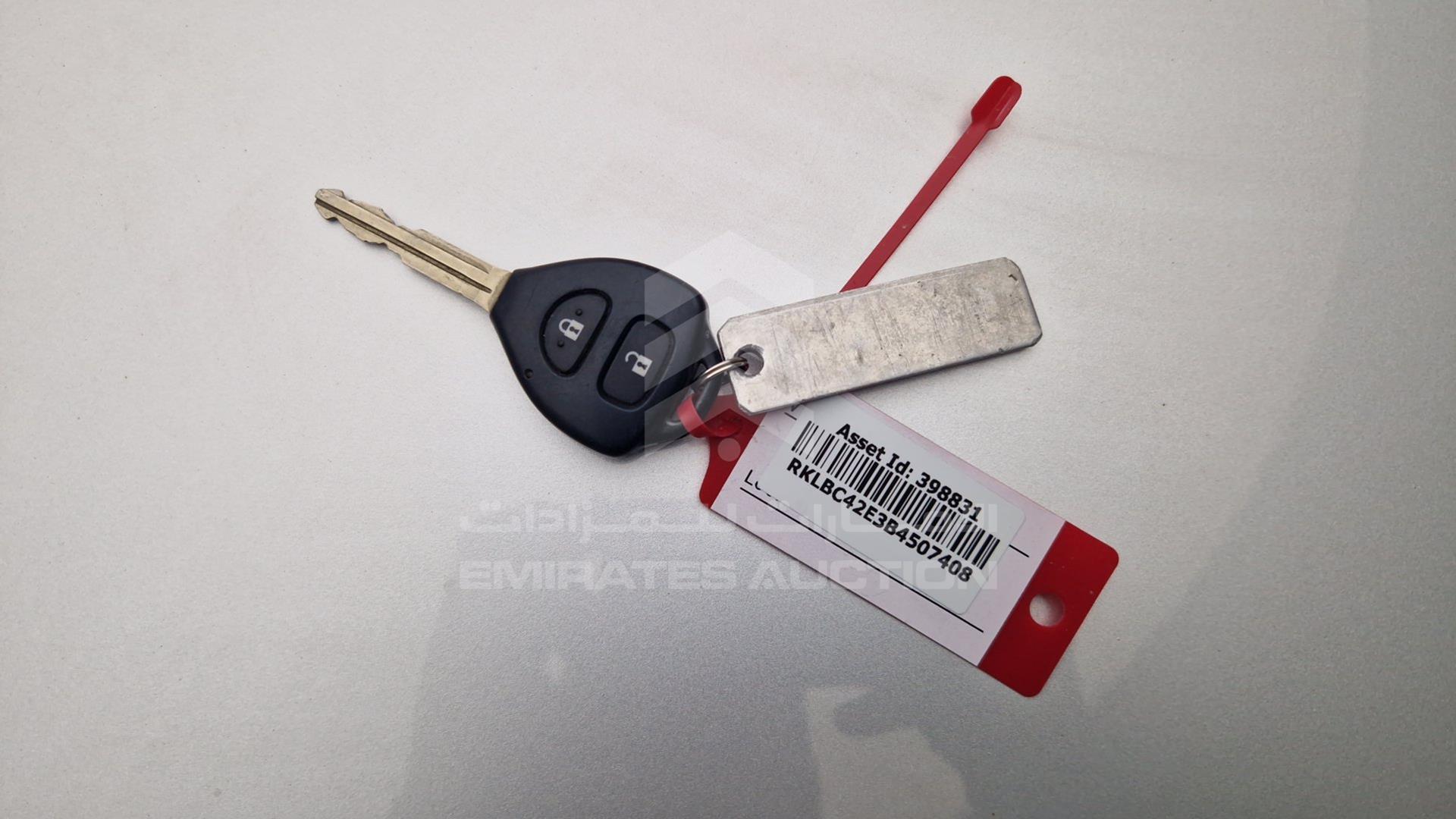 2011 TOYOTA COROLLA VIN: RKLBC42E3B4507408