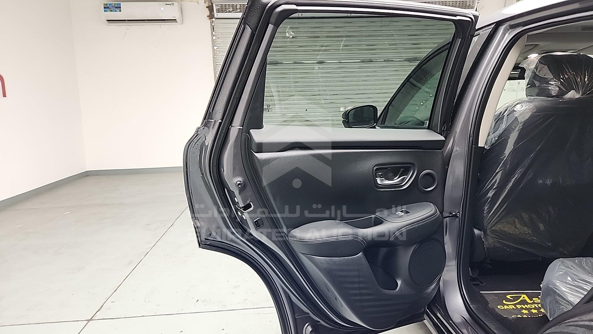 2024 HONDA HRV VIN: 3CZRZ2H75RM703589