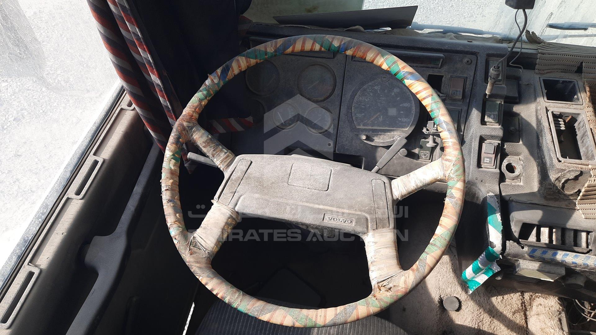 0 VOLVO F12 VIN: YV2H2B4AXLB452743