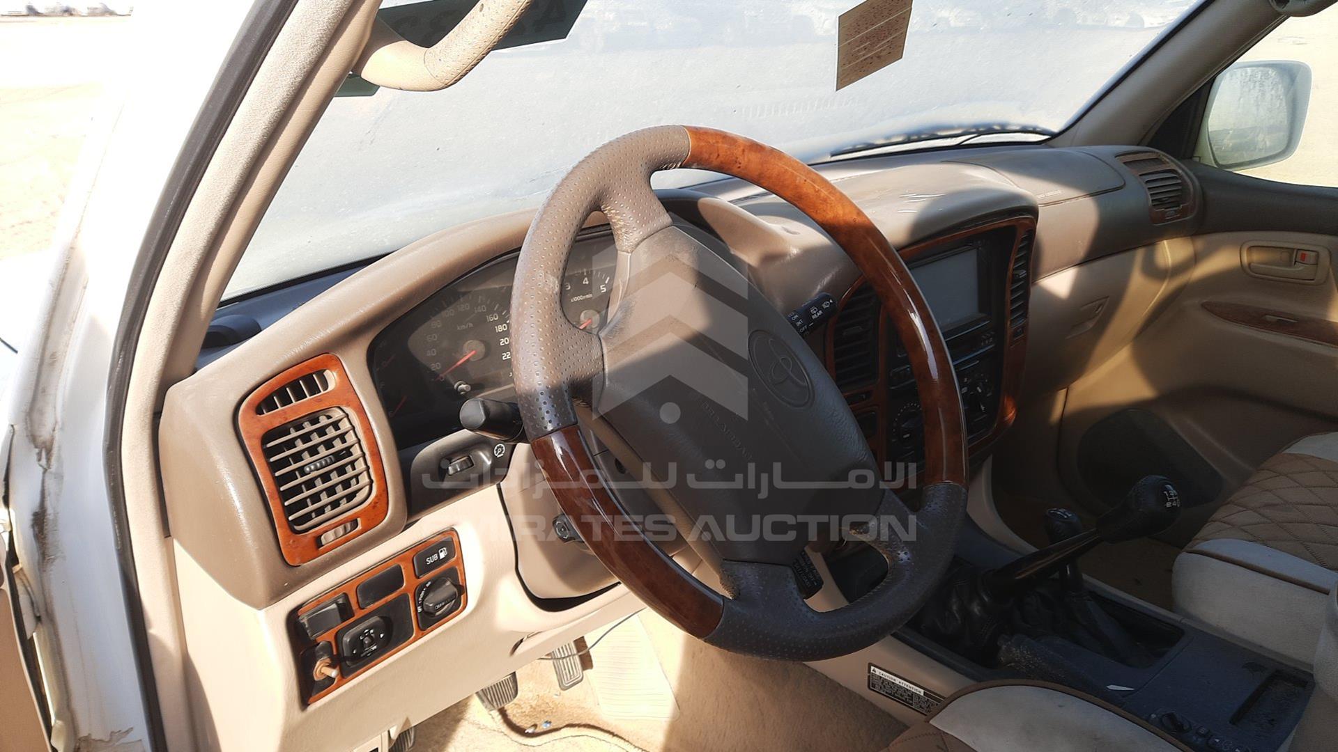 1999 TOYOTA LAND CRUISER VIN: JT3HT05J1X0031557