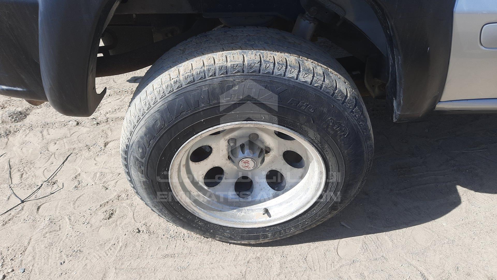2003 JEEP CHEROKEE VIN: 1J4GL48K73W709359