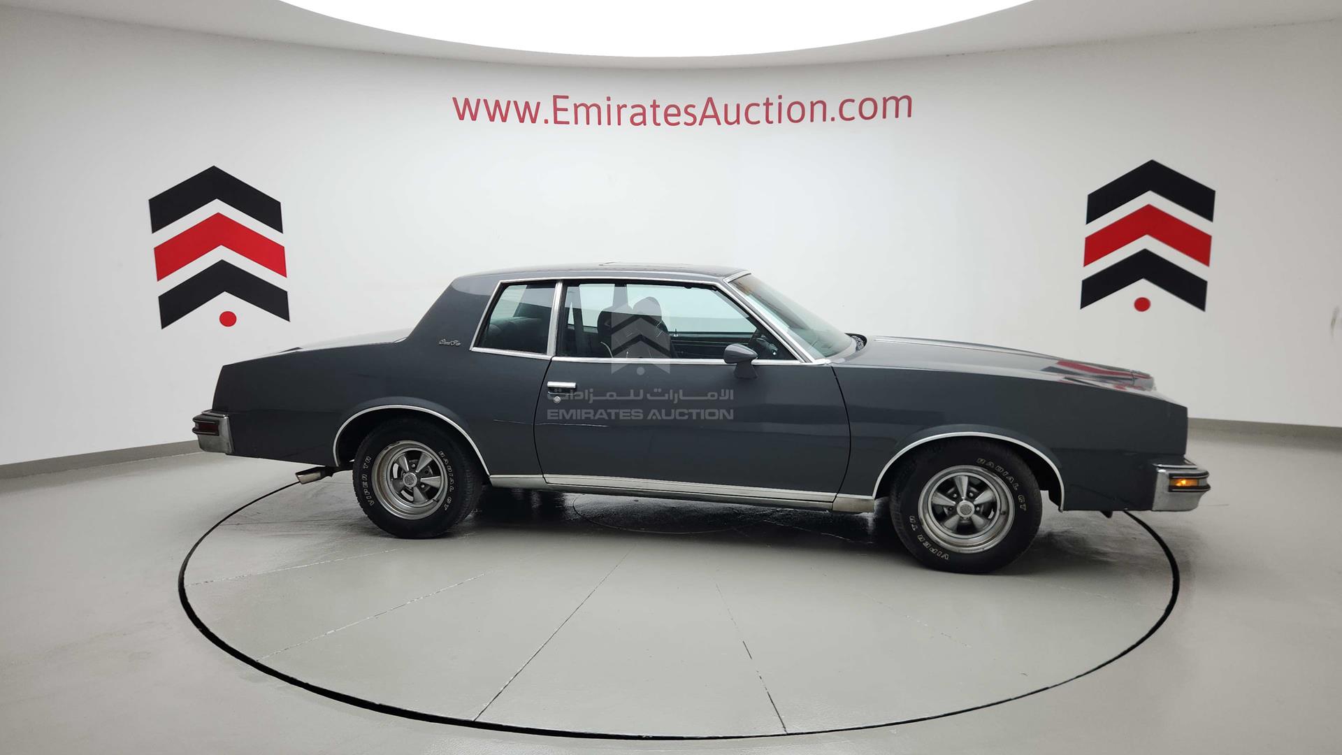 1979 PONTIAC GRAND PRIX VIN: 2K37Y92513443