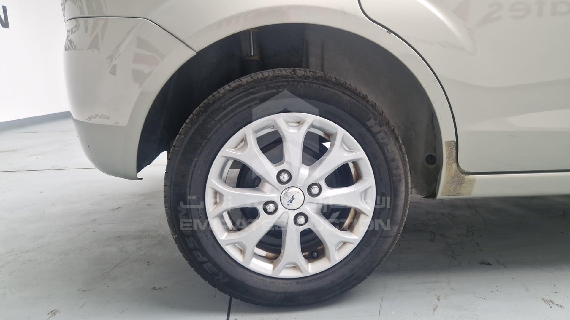 2015 FORD FIGO VIN: MAJTJ2ZD2FAL47852