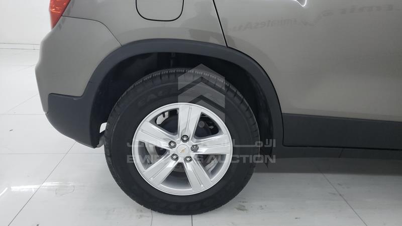 KL7CJKSB3LB353620 Auction: EmiratesAuction Lot: 409549 KL7CJKSB3LB353620 Chevrolet Trax 2020 BROWN Photo 31