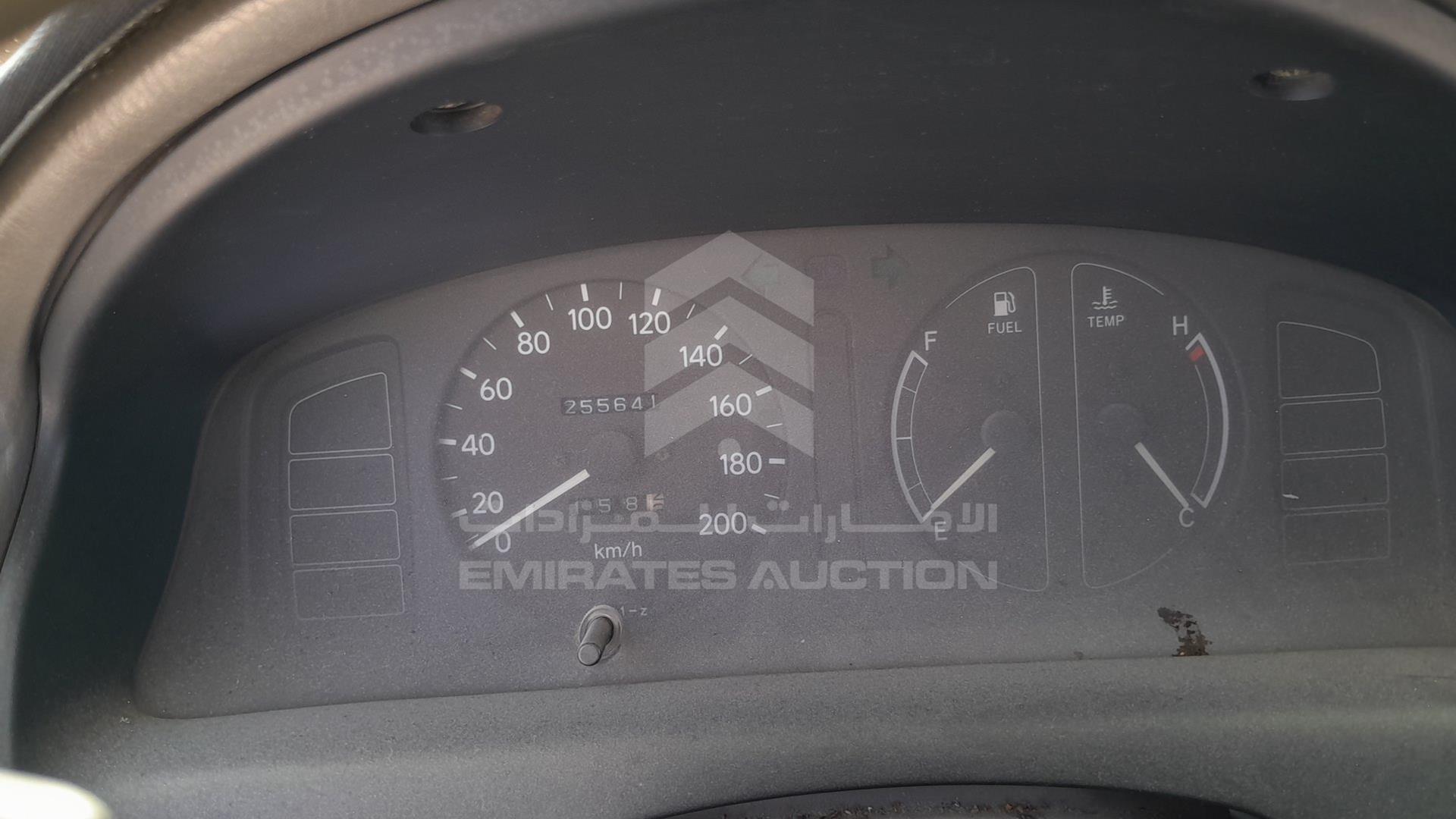 1998 TOYOTA COROLLA VIN: JTB72EEB0W4000948
