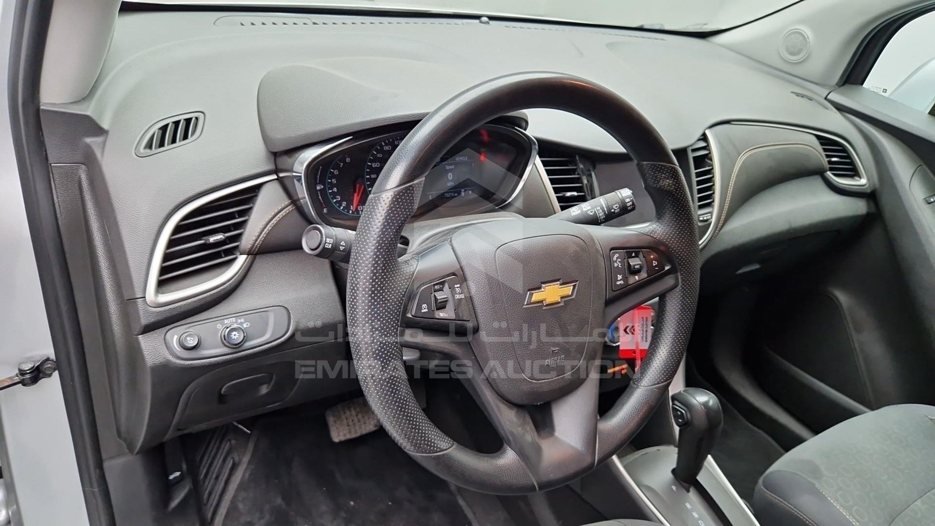 2020 CHEVROLET TRAX VIN: 3GNCJKSB2LL306166