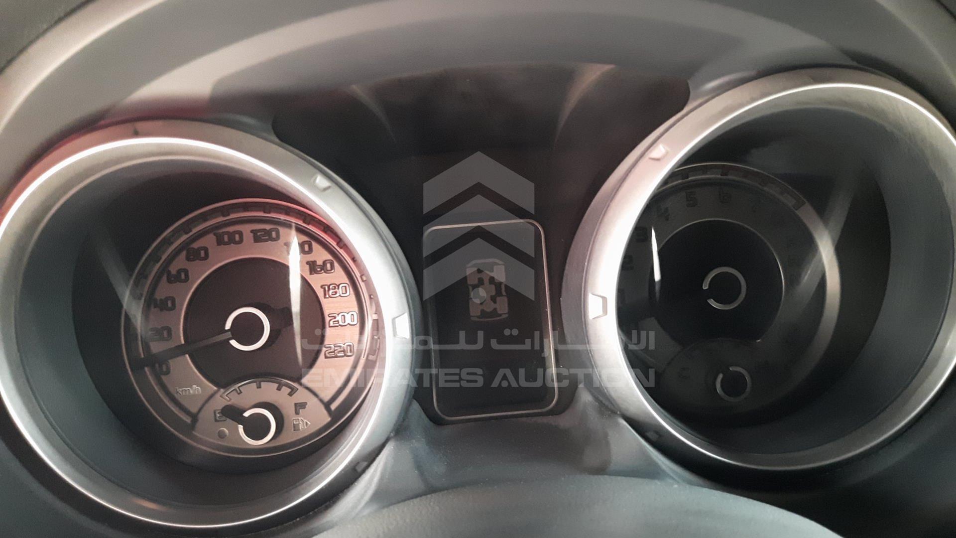 2007 MITSUBISHI PAJERO VIN: JMYLRV93W7J716274