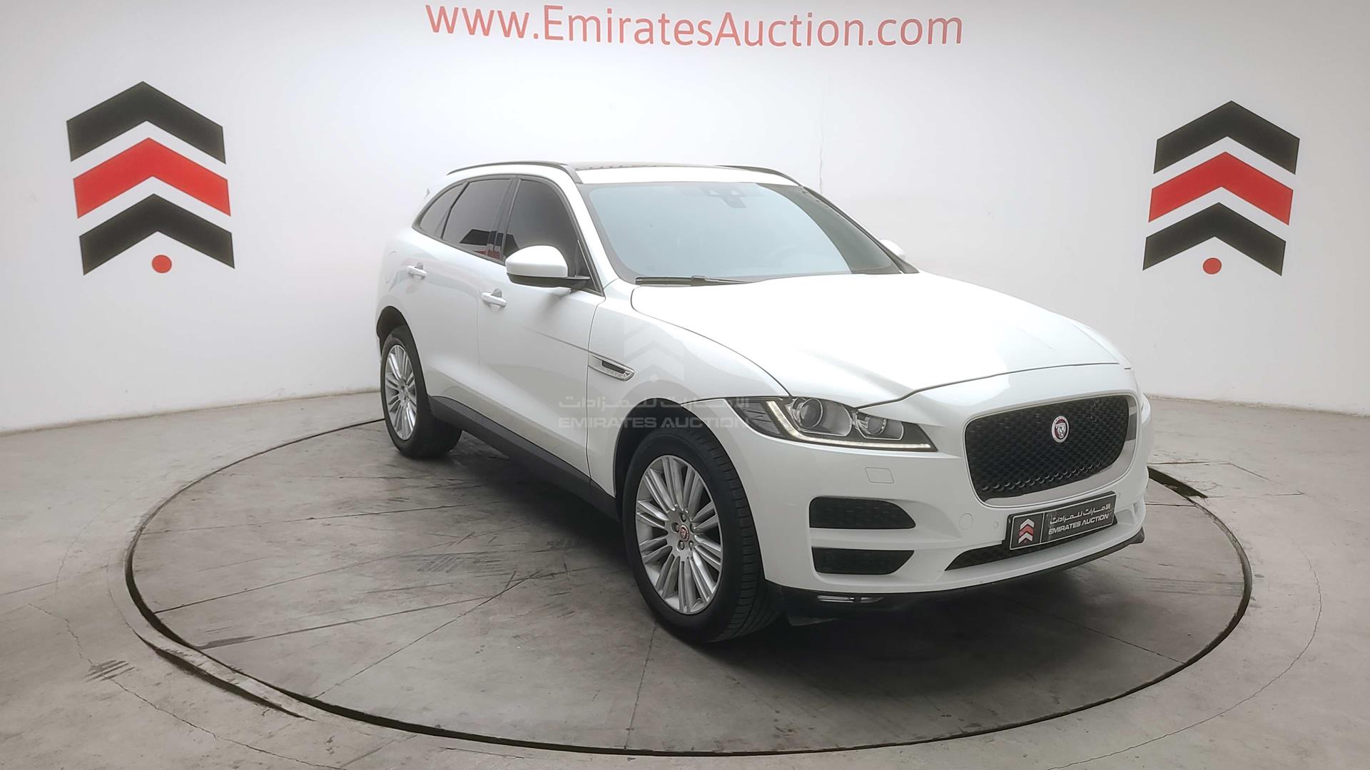 2018 JAGUAR F-PACE VIN: SADCJ2FX3JA280958
