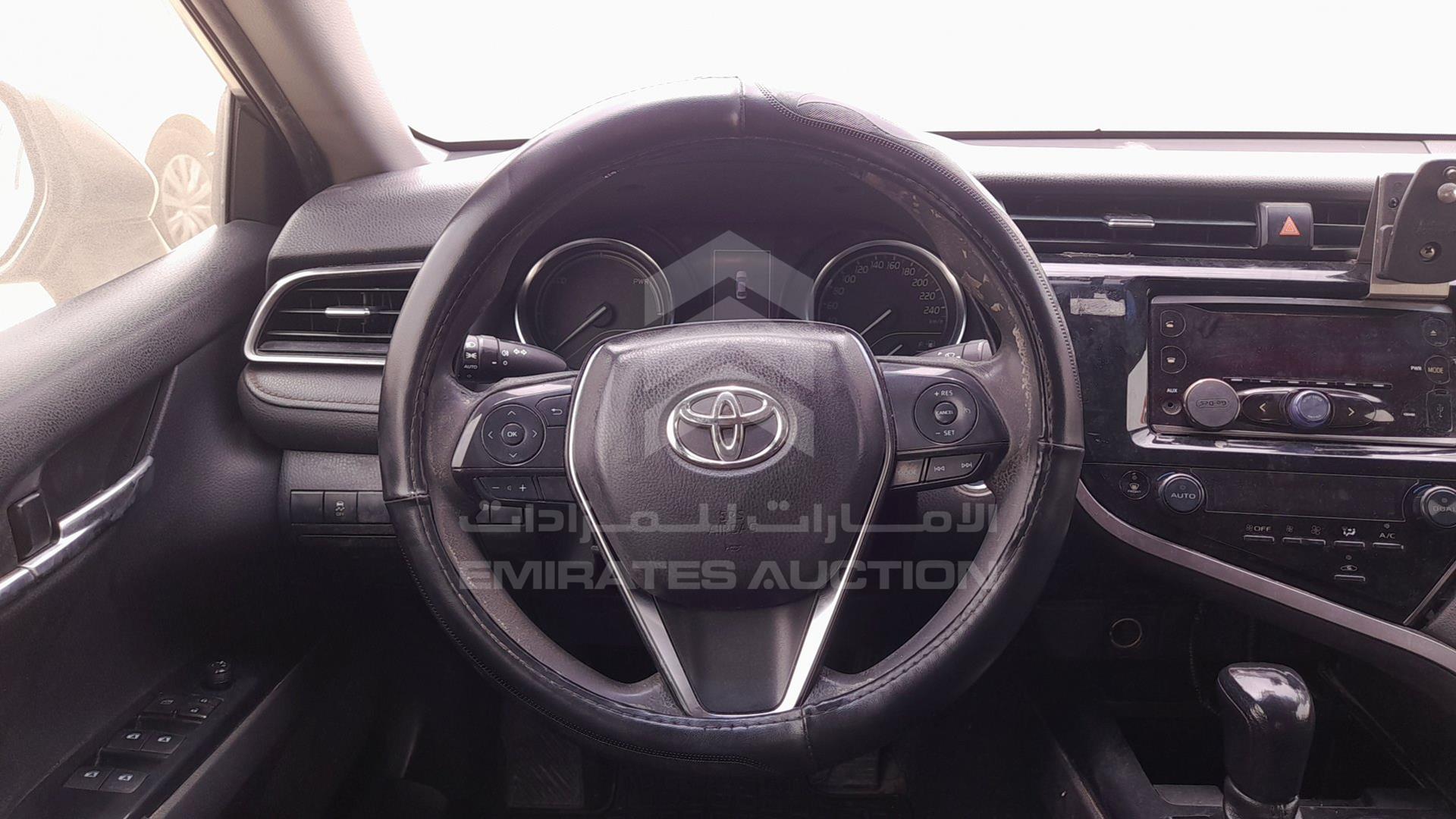 2019 TOYOTA CAMRY VIN: JTNB29HK2K3014492