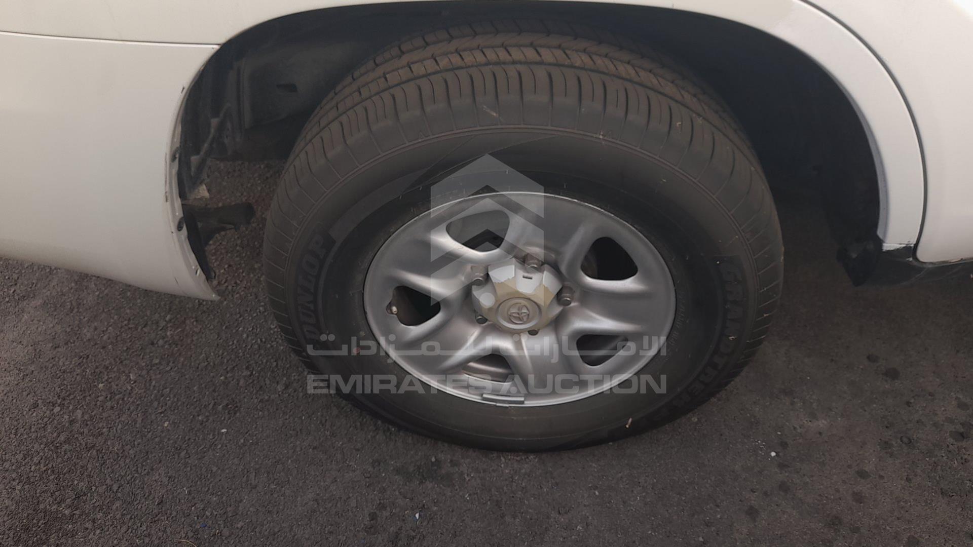 2013 TOYOTA LAND CRUISER VIN: JTMDU09J2D4075007