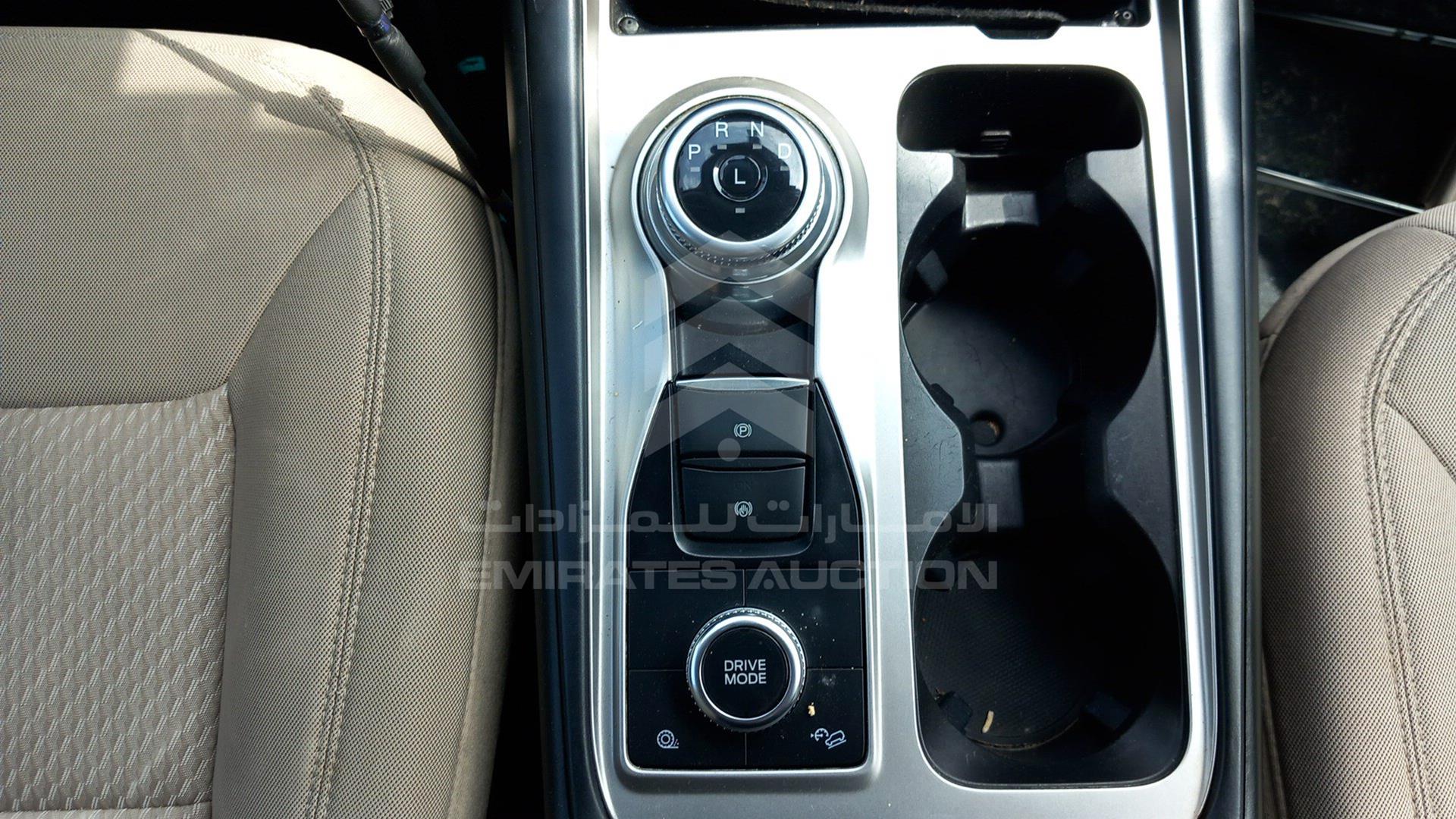 2021 FORD EXPLORER VIN: 1FMSK8BB5MGA51261