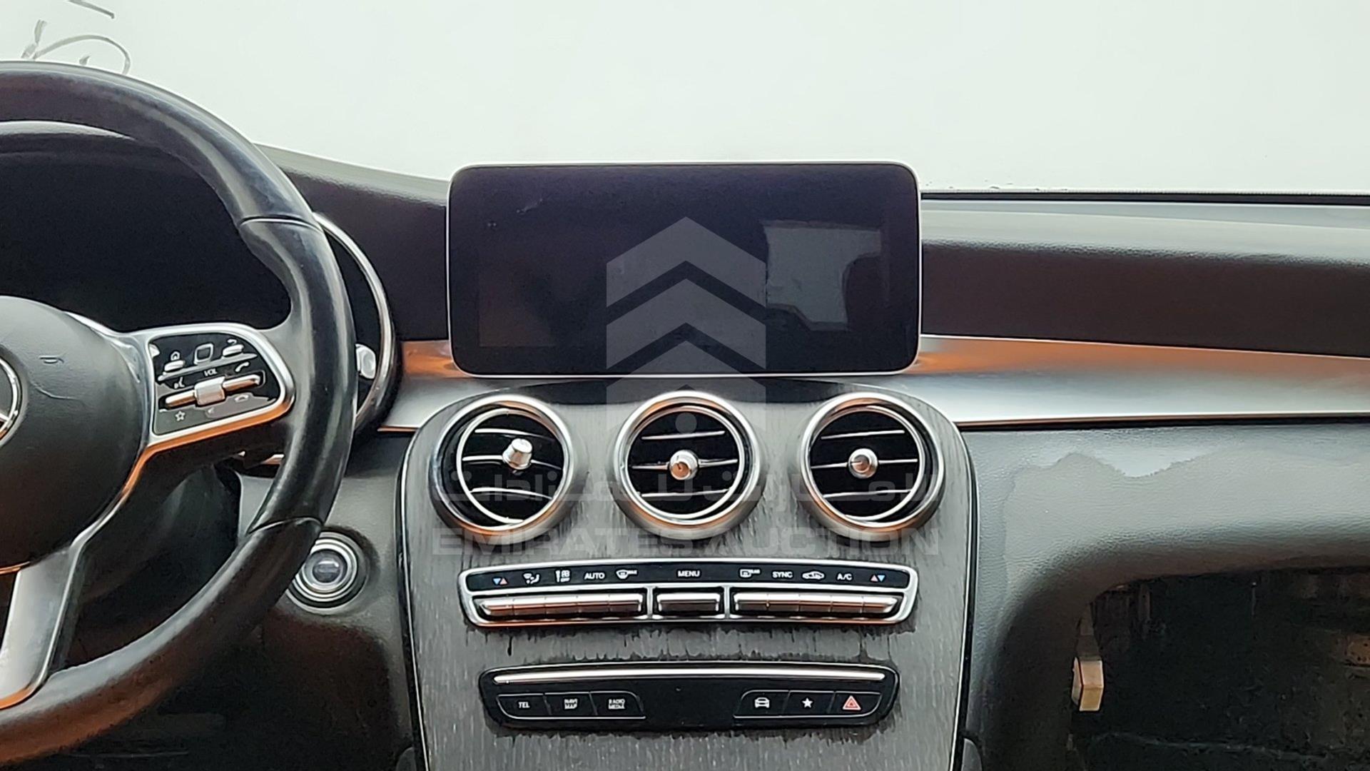 2020 MERCEDES GLC 300 VIN: WDC0G8EB8LF714622