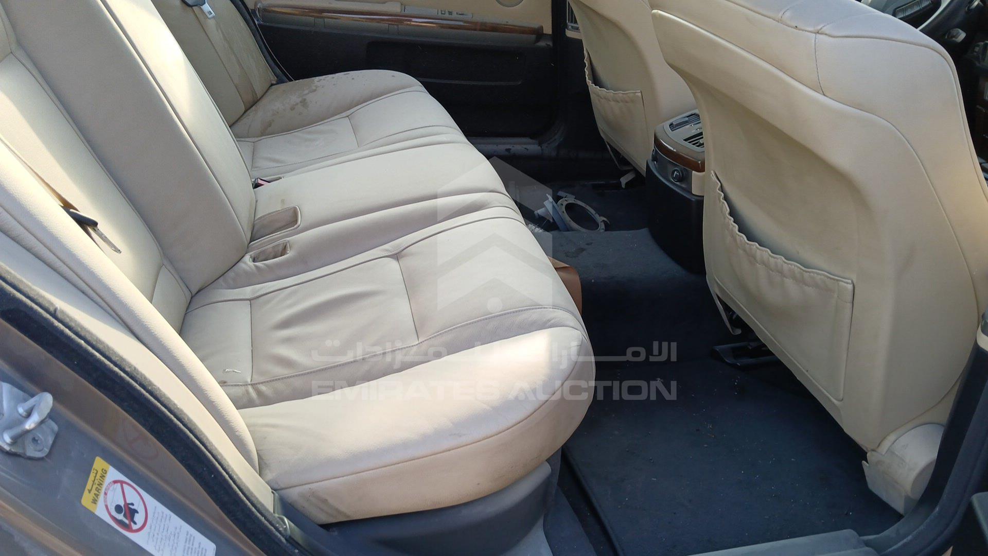 2006 BMW 730 IL VIN: WBAHN21086DS81512