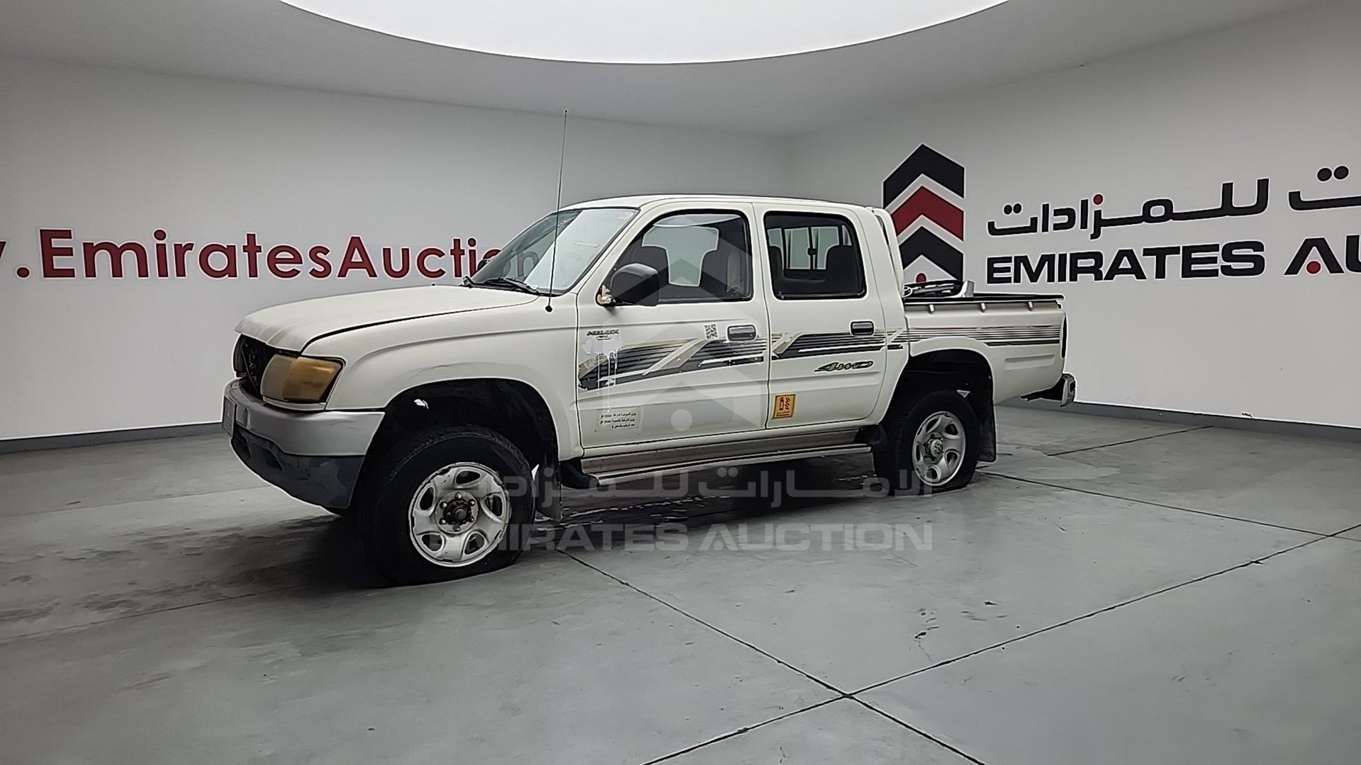2005 TOYOTA HILUX VIN: JTFDM626150033601