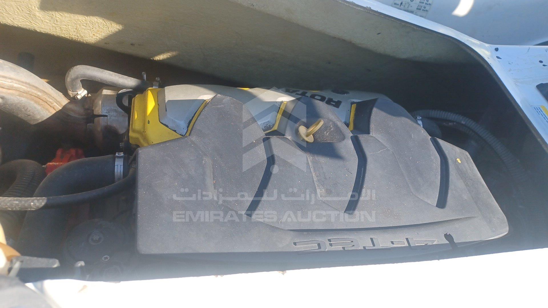 0 JET SKI + TROLLEY --- VIN: CAYDV81912K415
