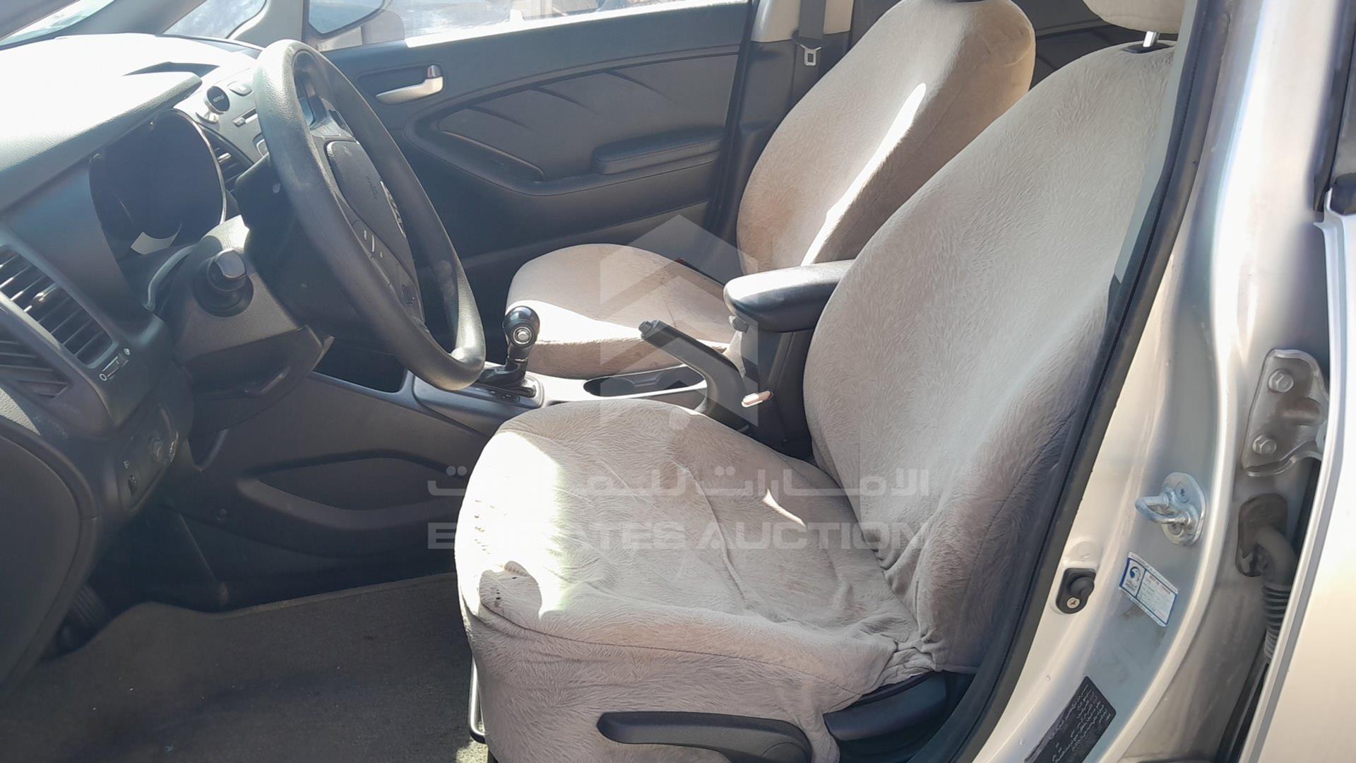 2015 KIA CERATO VIN: KNAFK4113F5212452