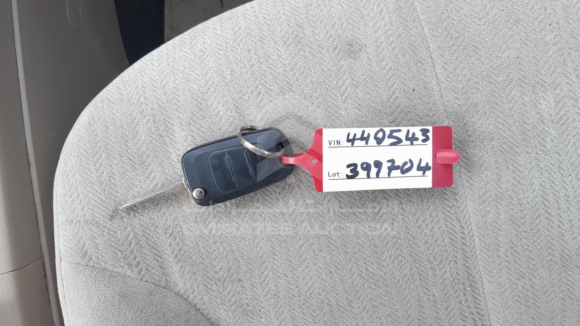 2010 KIA OPTIMA VIN: KNAGG4172A5440543