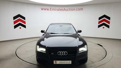 2014 Audi S8