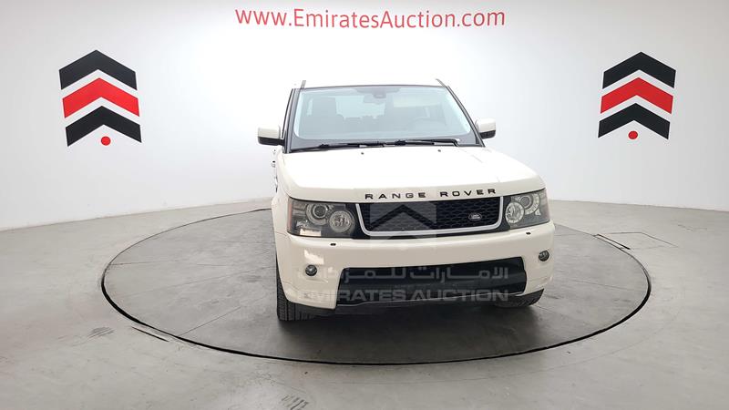 SALLSAAE4AA233314 Auction: EmiratesAuction Lot: 409182 SALLSAAE4AA233314 Range Rover Sport 2010 BLACK Photo 2
