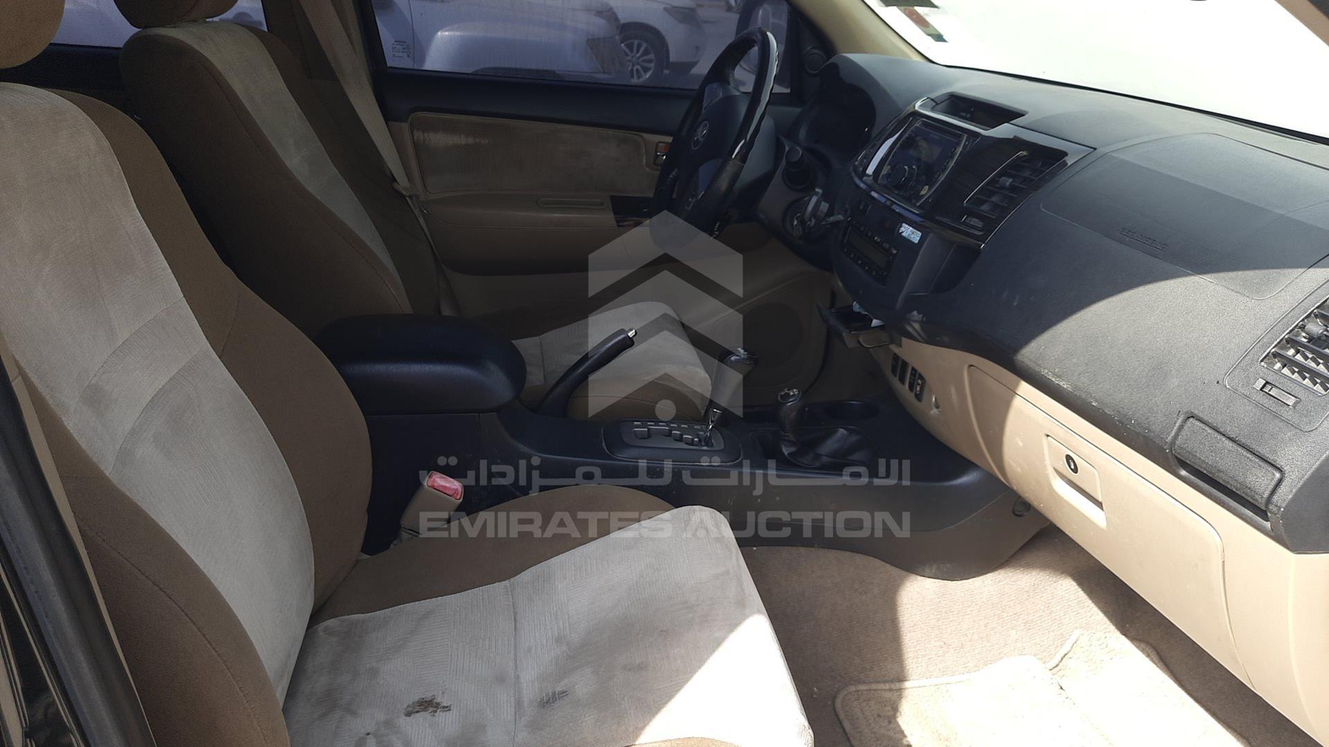 2014 TOYOTA FORTUNER VIN: MHFYU59GXE7032347