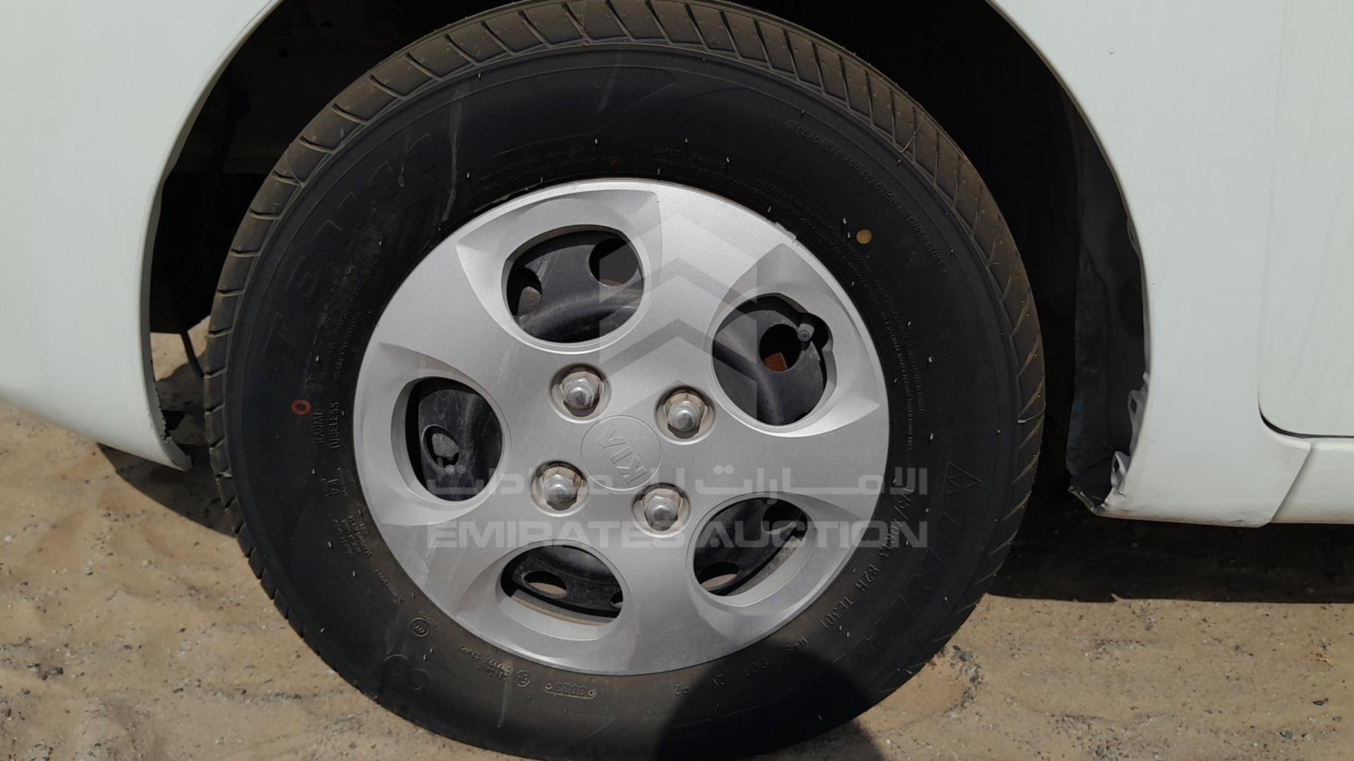 2015 KIA PICANTO VIN: KNABX5128FT975626