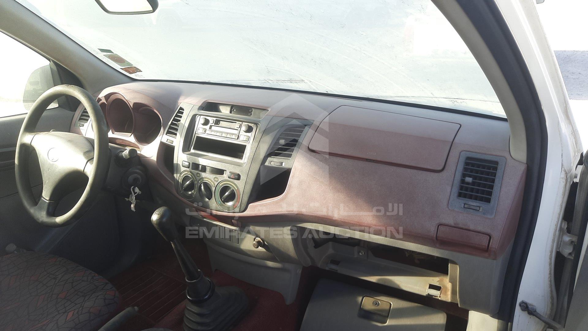 2007 TOYOTA HILUX VIN: MR0EX12G872013659