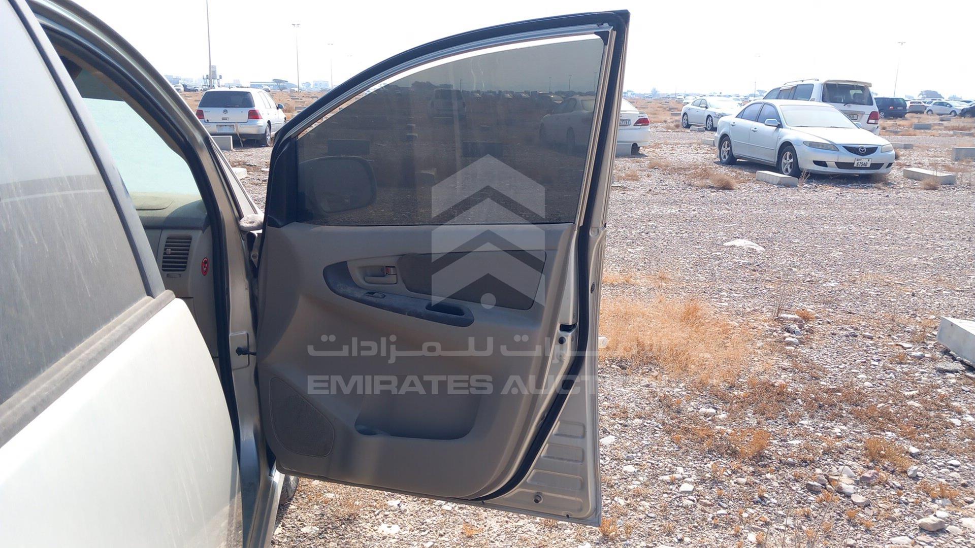 2013 TOYOTA INNOVA VIN: MHFXX42G2D5020629