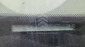 2001 Lexus GS 300 — VIN on Frame — Photo 4 — Thumbnail