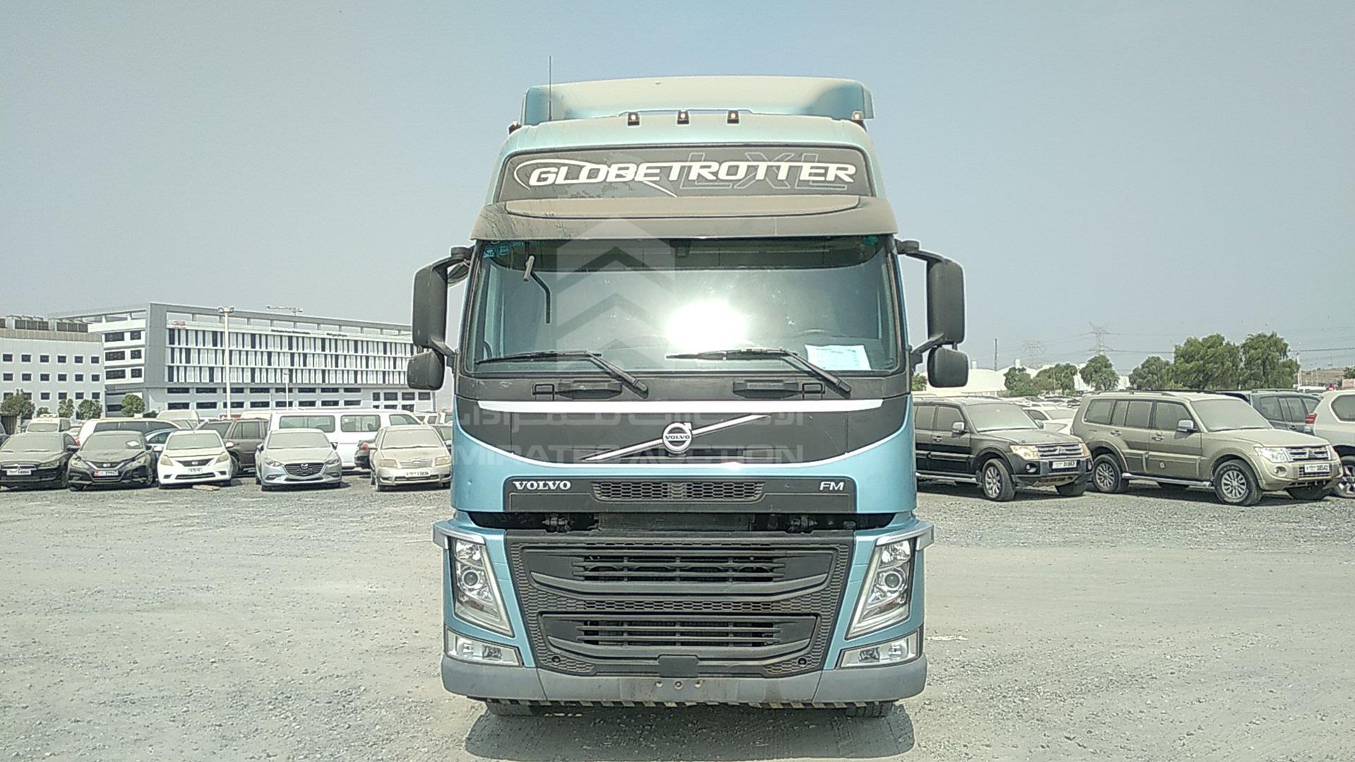 2018 VOLVO --- VIN: YV2XG30C4JA829631