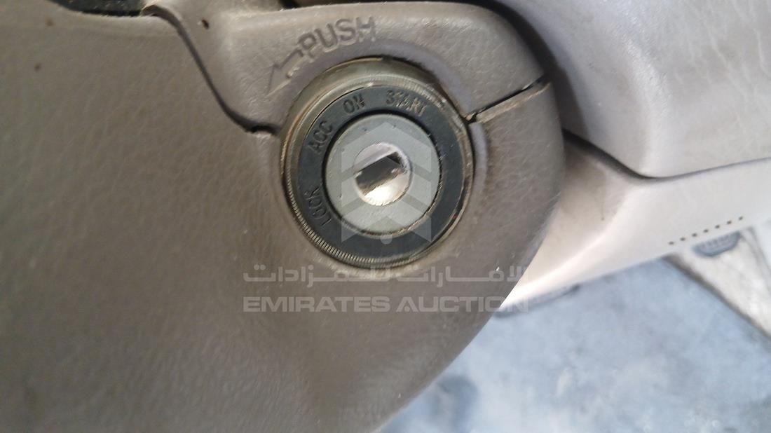 2014 Toyota Camry — Keys — Photo 5
