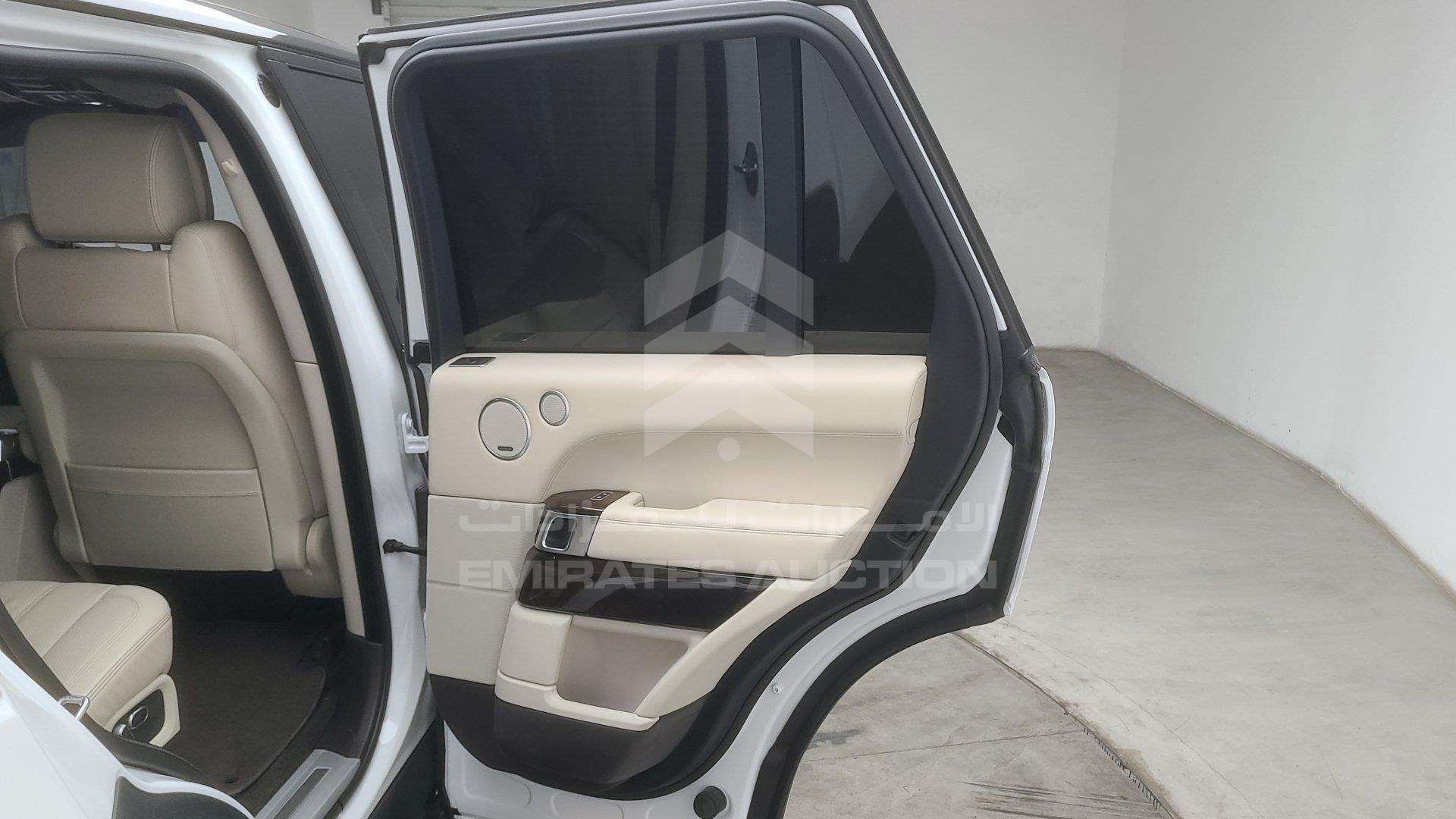 SALGA2EF1FA220893 - 2015 Range Rover Vogue - #461234